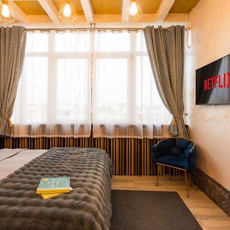 Royalty Apt With City Views On Calea Victoriei Βουκουρέστι Εξωτερικό φωτογραφία